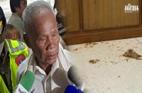 タイ選管事務所前で抗議行動　男性がプラーラー投げつける騒動