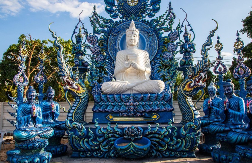 ワット・ロンスアテン（วัดร่องเสือเต้น）