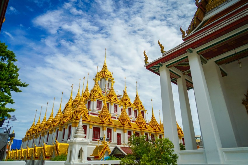 ワット・ラチャナダラム（วัดราชนัดดารามวรวิหาร）